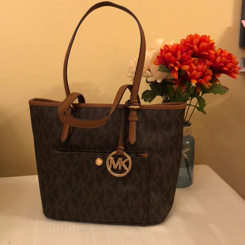 🍁 Michael Kors Shoulder bag